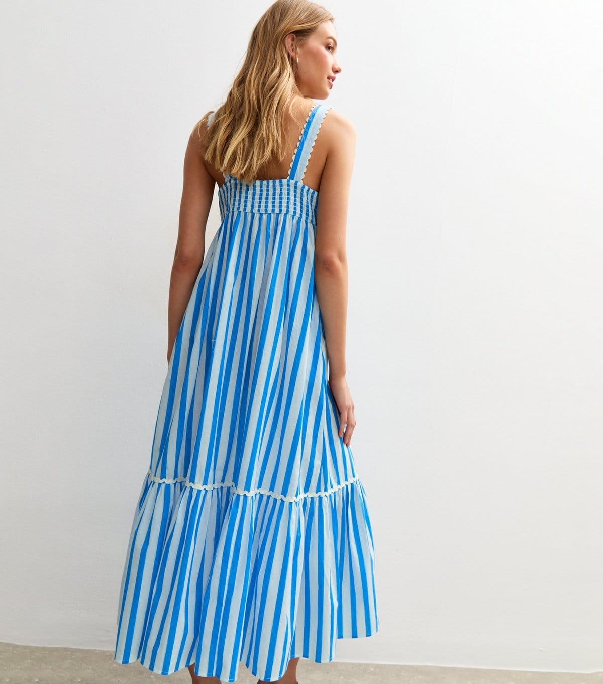 New Look Women's Blue Striped Scalloped Edge Midi Dress New Look - 4