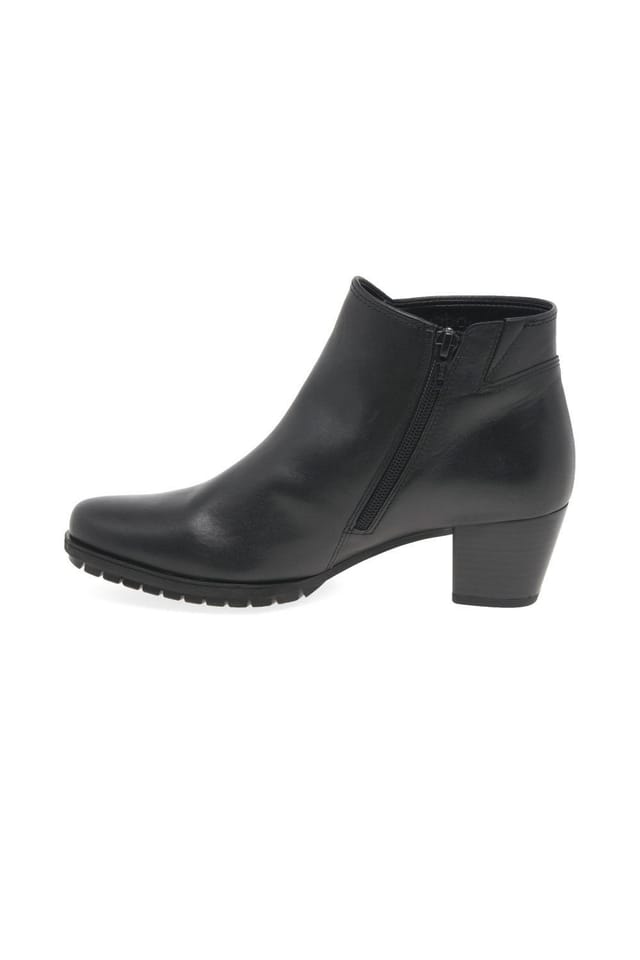 Gabor Gabor Women's 'Olivetti' Ankle Boots in True Black - 3