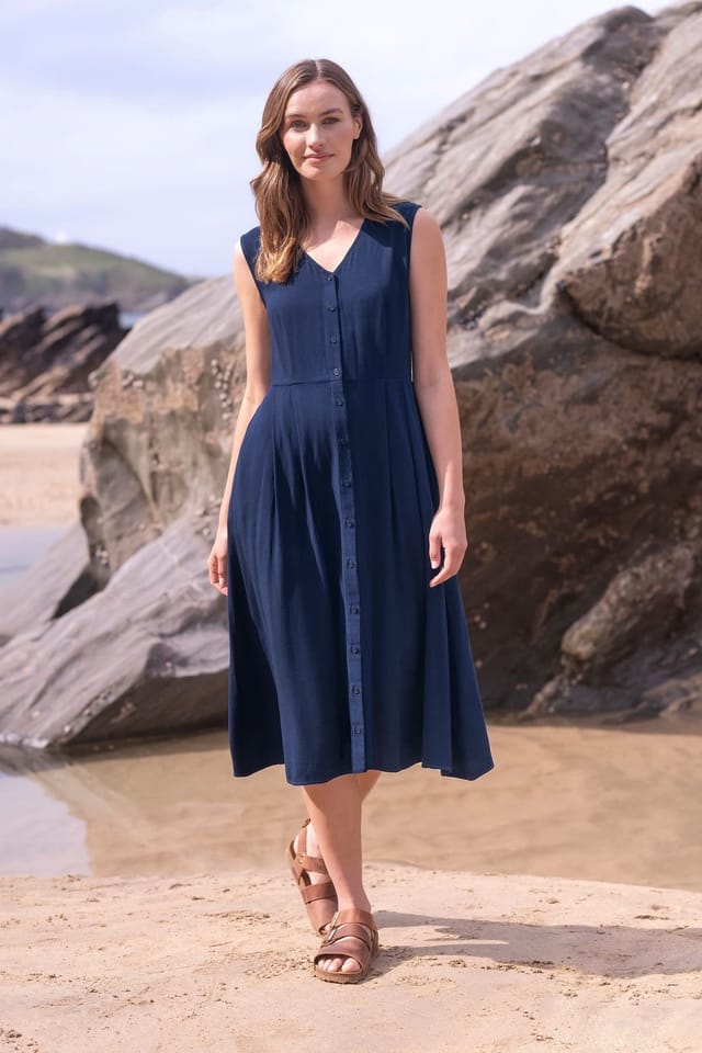 Celtic & Co Celtic & Co Women's S/L Button Through Midi Dress in Dark Navy - 3