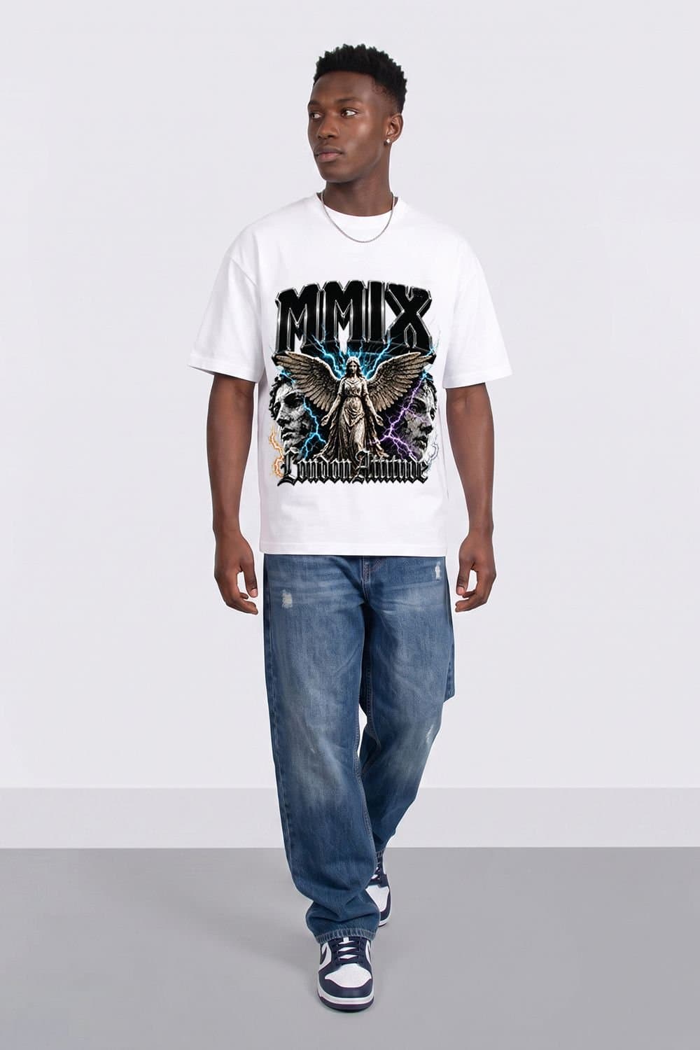 LONDON ATTITUDE LONDON ATTITUDE Men's Angel Printed Oversized Heavyweight T-Shirt in White