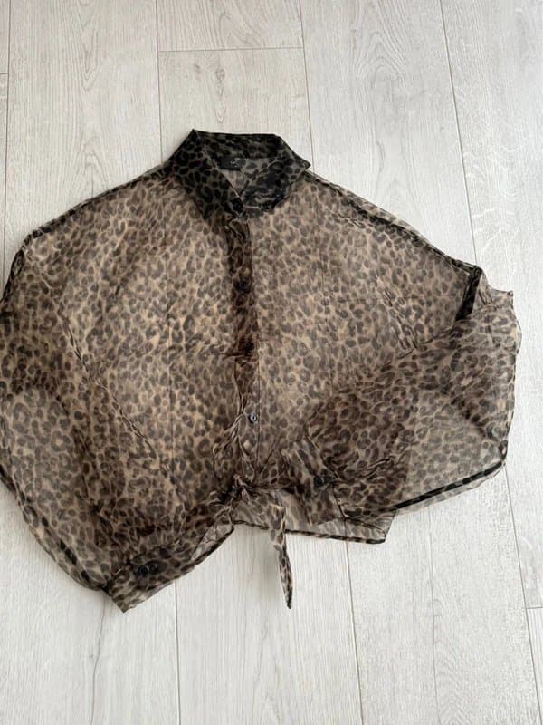 Bershka Bershka animal print sheer shirt