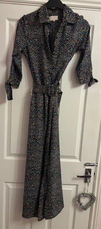 Dancing Leopard Dancing leopard plunge shirt dress wedding work party pockets 10-12 same day post