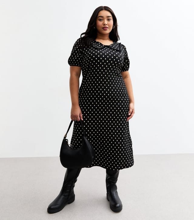 New Look Women's Plus Size Black Crinkle Texture Spotty Midi Dress Curves New Look - 3