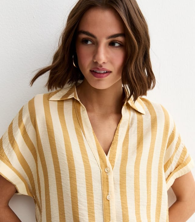 New Look Women's Yellow Lightweight Wide Stripe Cropped Shirt New Look - 2
