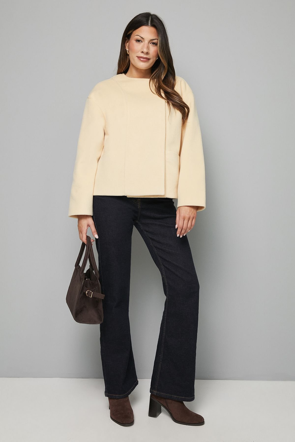 Wallis Wallis Women's Short One Button Jacket in Yellow - 2