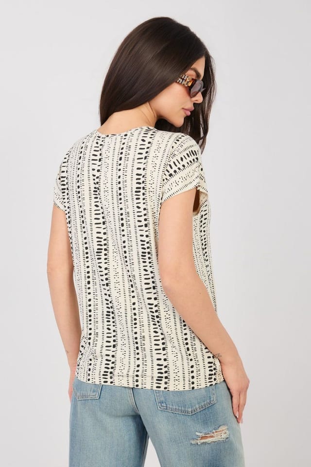 Love Lace Love Lace Women's Printed Viscose Everyday Blouse with Round Neck in Beige - 3