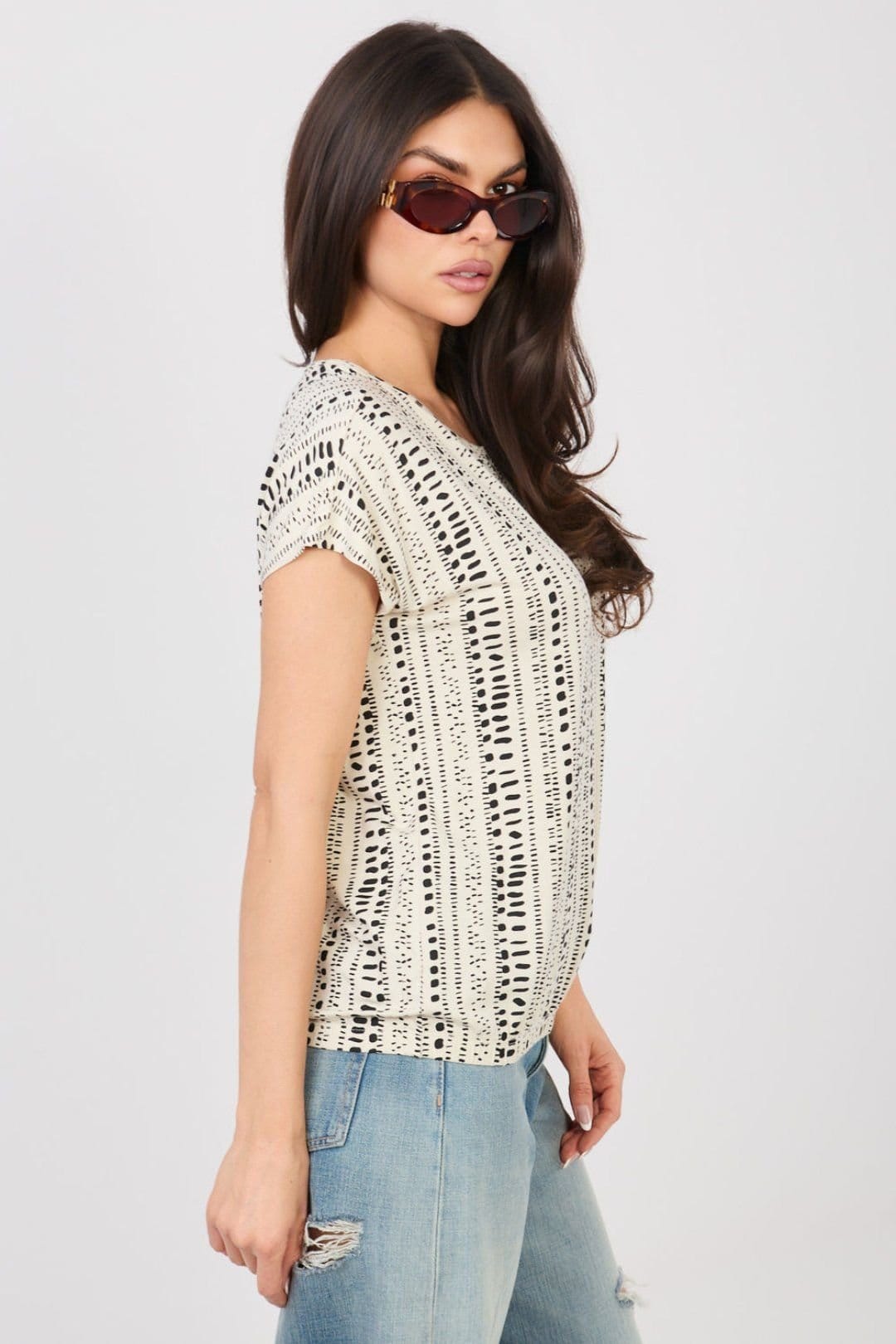 Love Lace Love Lace Women's Printed Viscose Everyday Blouse with Round Neck in Beige - 4