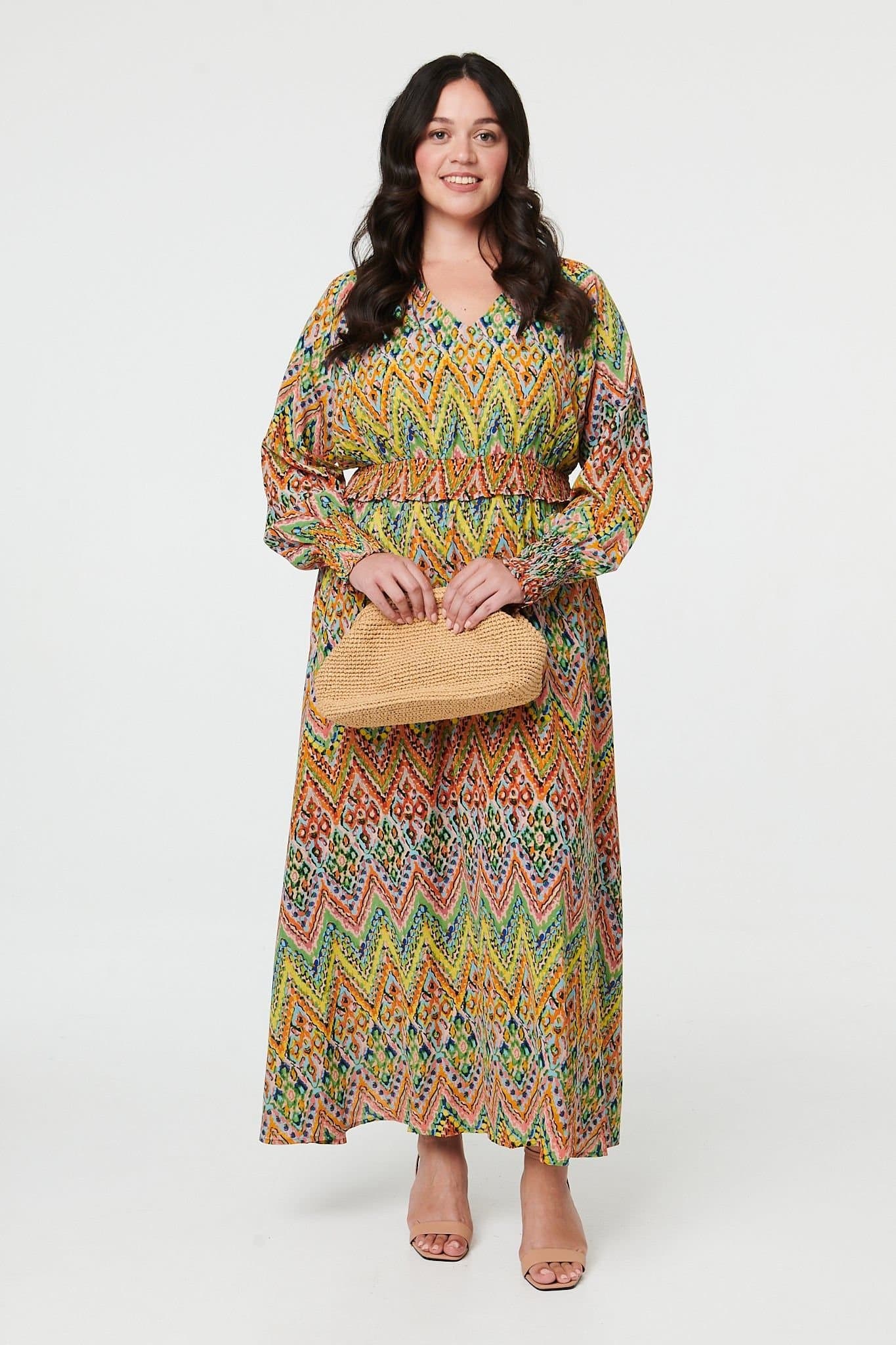 Izabel London Izabel London Women's Curve Abstract Long Sleeve Maxi Dress in Green