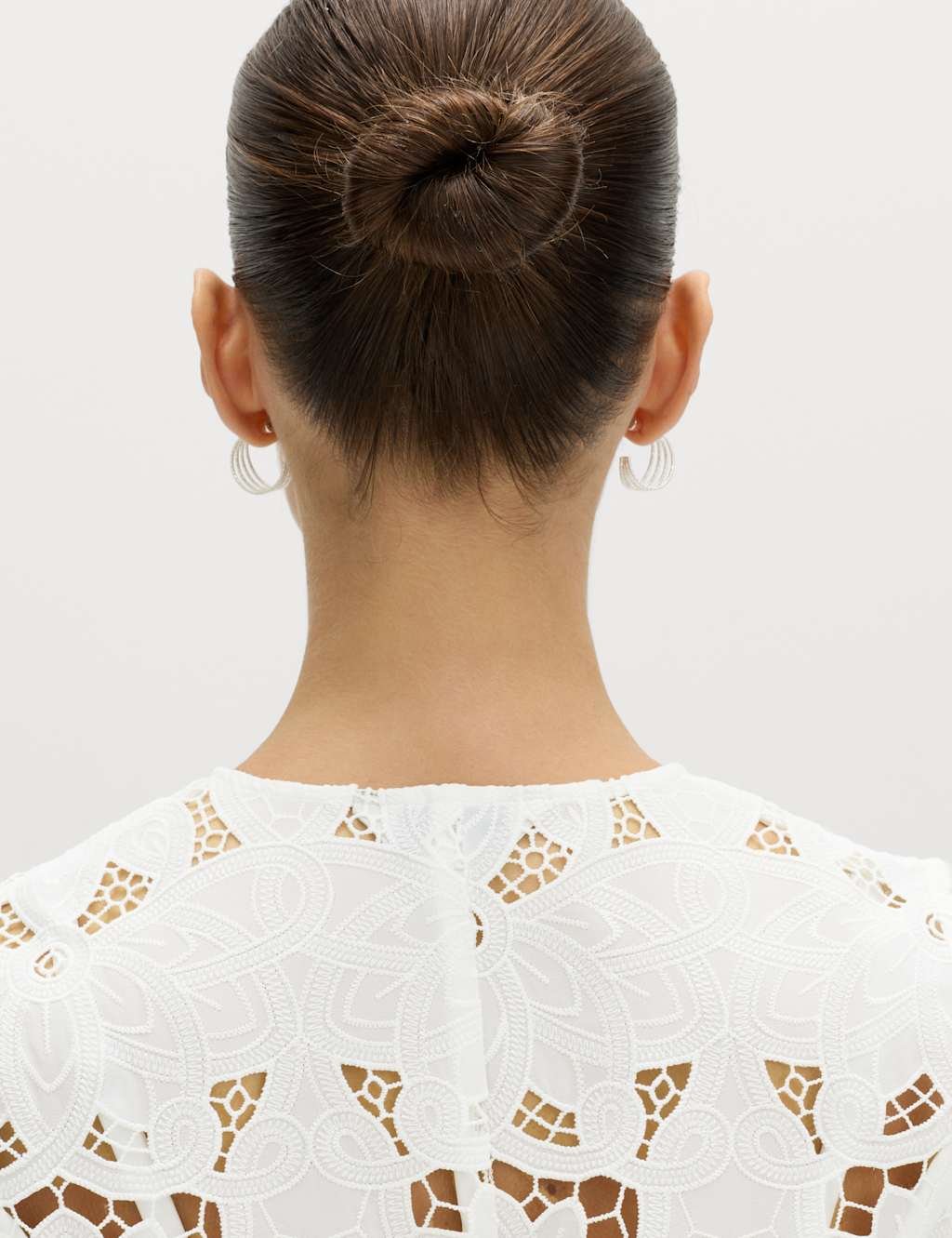 Marks & Spencer M&S Floral V-neck Cutwork Detail Waistcoat Soft White - 2