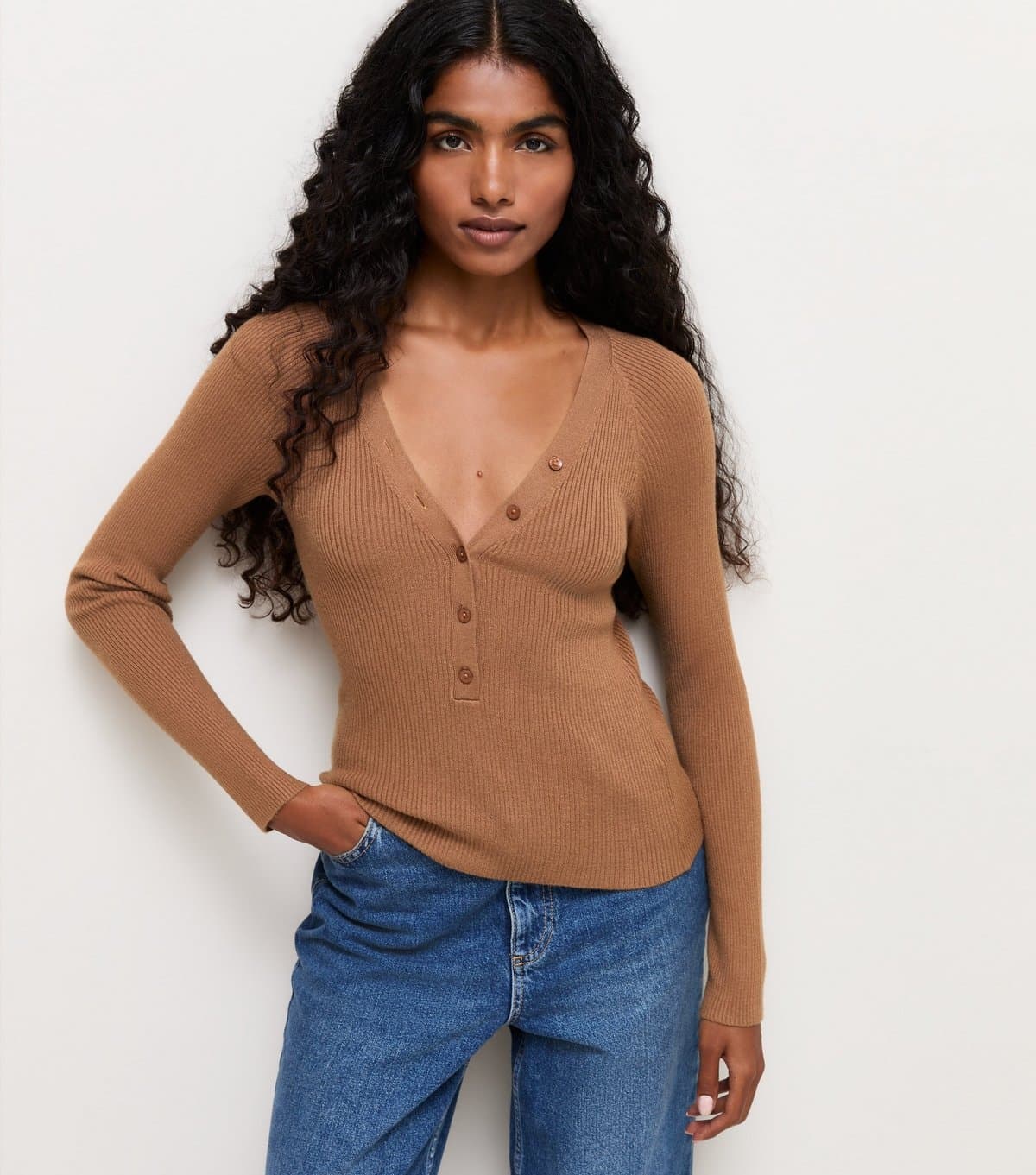 New Look Women's Petite Stone Lightweight Ribbed Henley V-Neck Top New Look