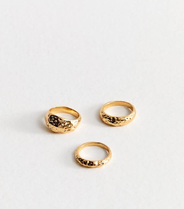 New Look Pack of 3 Gold Tone Chunky Hammered Texture Rings New Look - 3