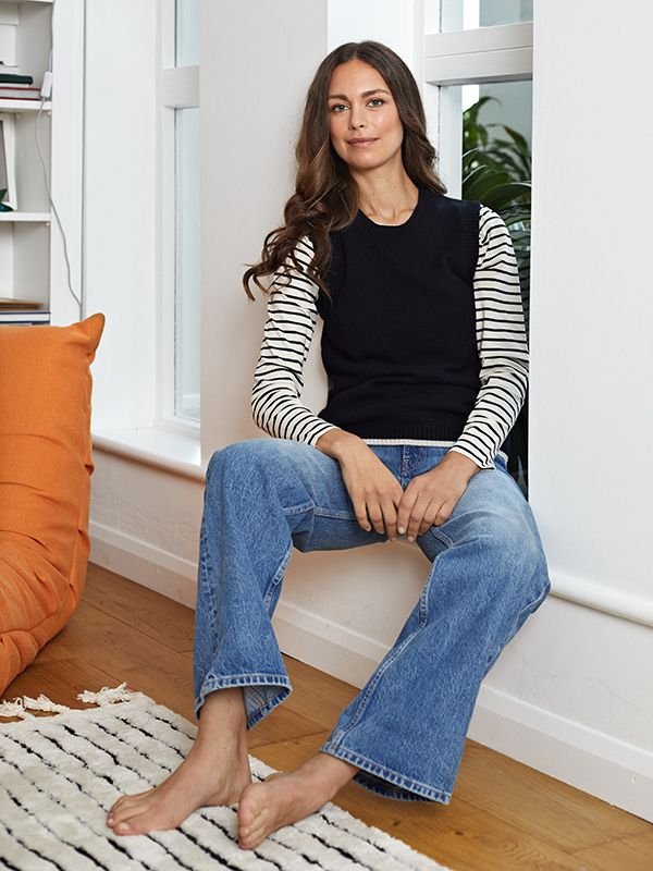 Cove Cove Women's Tilly Tank Top in Black - 3