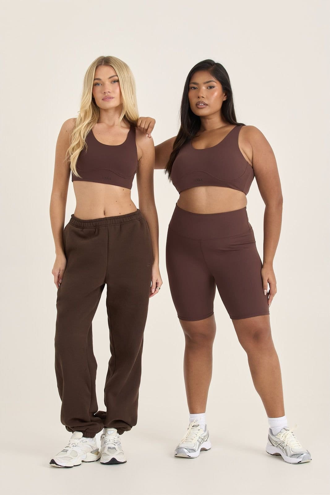 Loom Archives Loom Archives Women's LOOM Cuffed Leg Jogger in Chocolate - 4