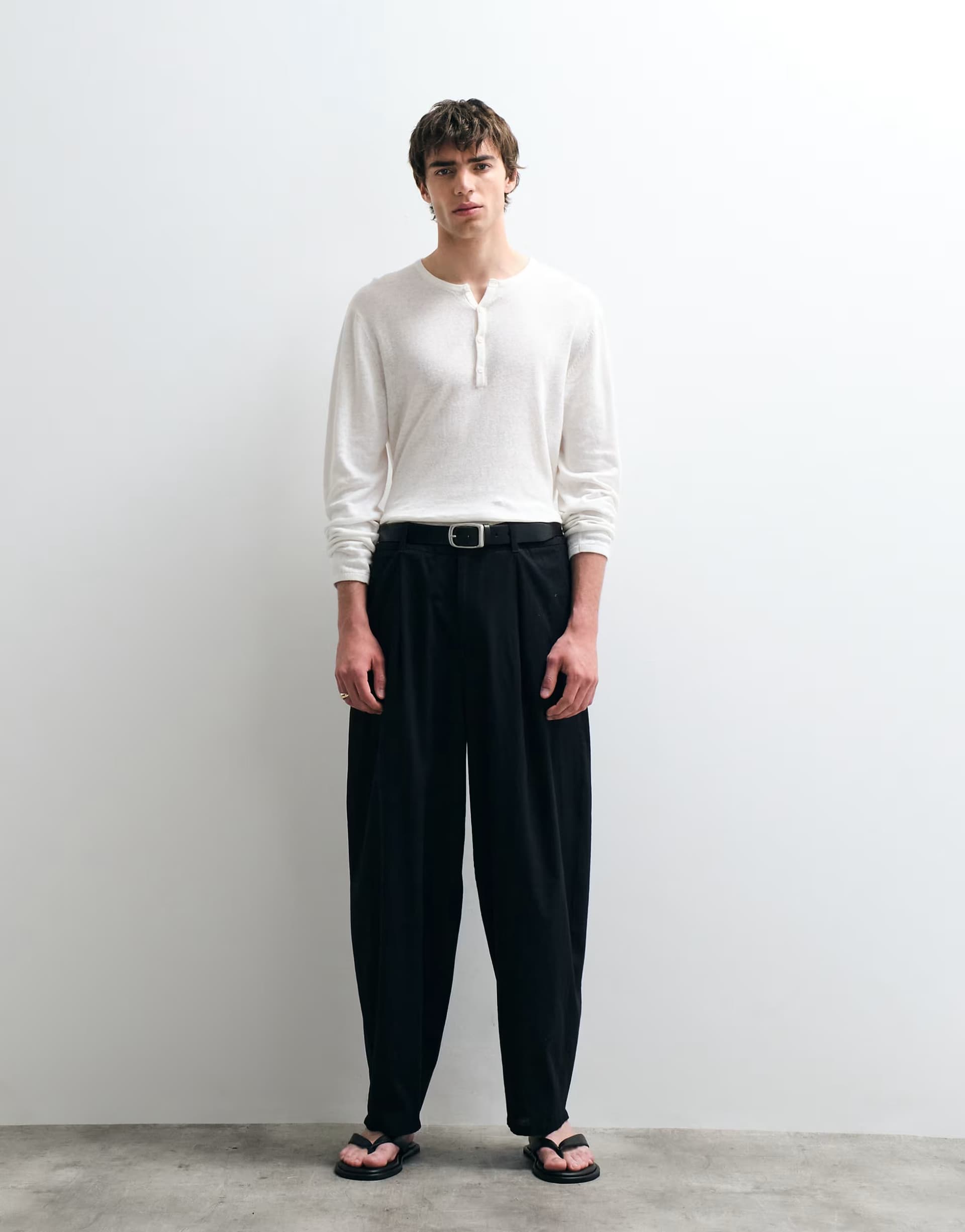 ASOS ASOS COLLECTIVE AC-B-254 tapered barrel cotton pleated trousers with linen in black