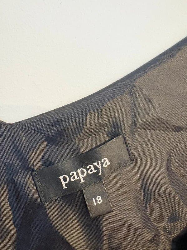Papaya Papaya floral cami - size 18
