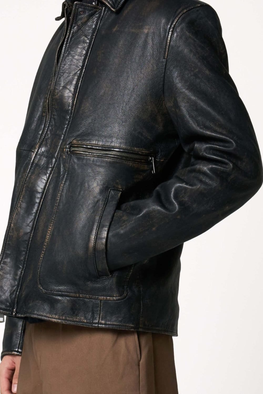 Barneys Originals Barneys Originals Men's Washed Real Leather Trucker Jacket in Black - 4