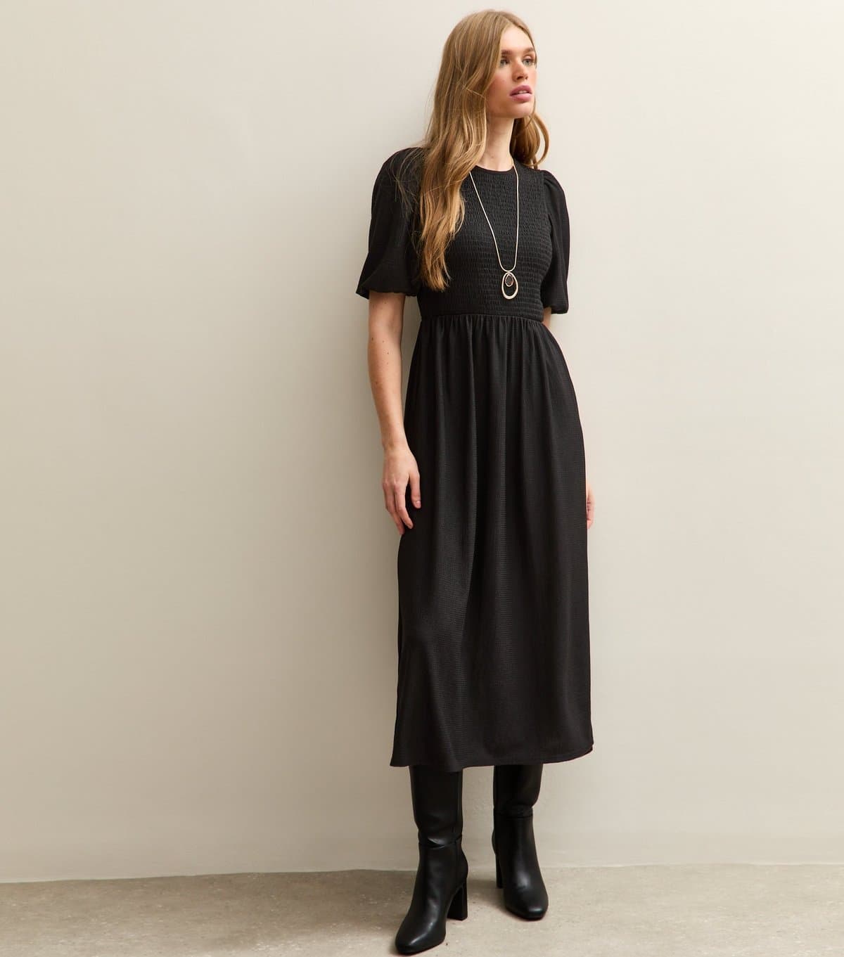 New Look Women's Black Crinkled Jersey Puff Sleeve Smock Midi Dress New Look