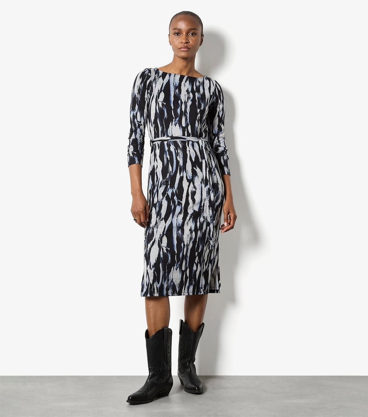 Apricot Women's Blue Brushstroke Columns Midi Dress Apricot New Look