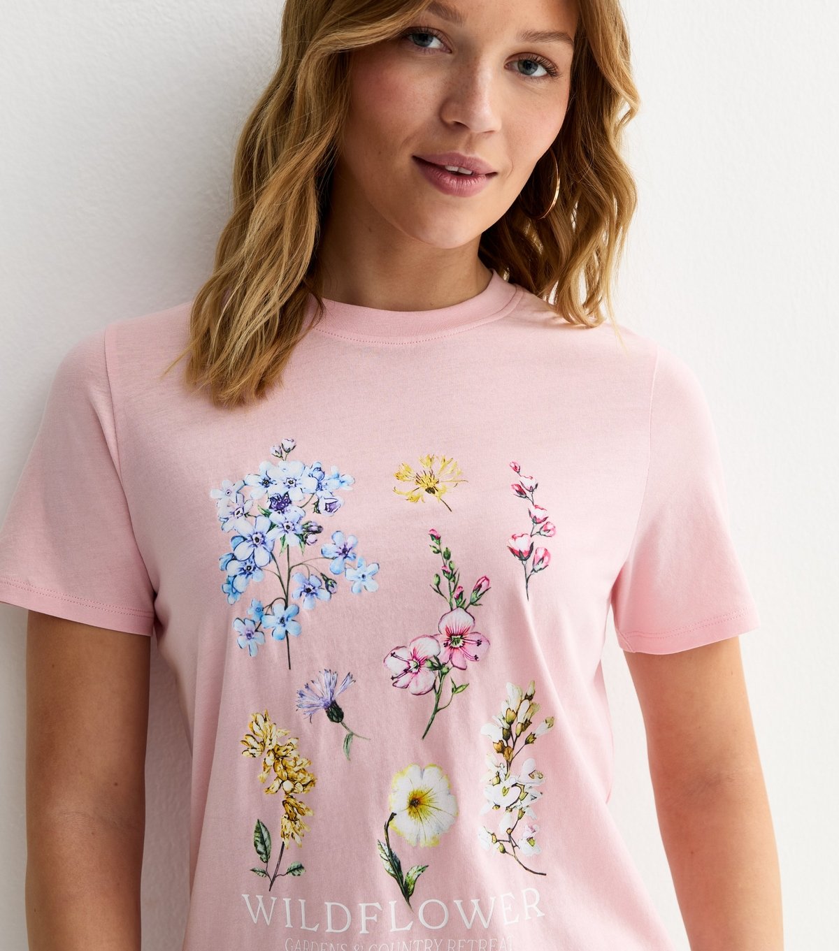 New Look Women's Light Pink Cotton Wildflower Print T-Shirt New Look - 2