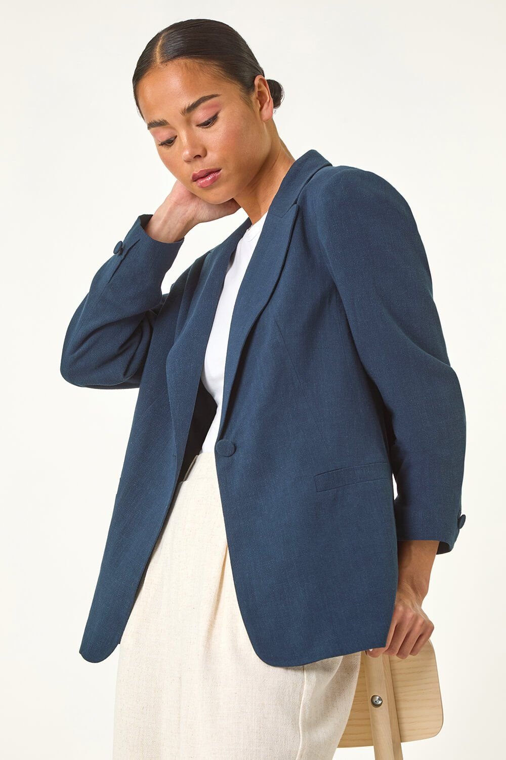 Roman Roman Women's Petite Linen Blend Single Breasted Blazer in Navy - 2