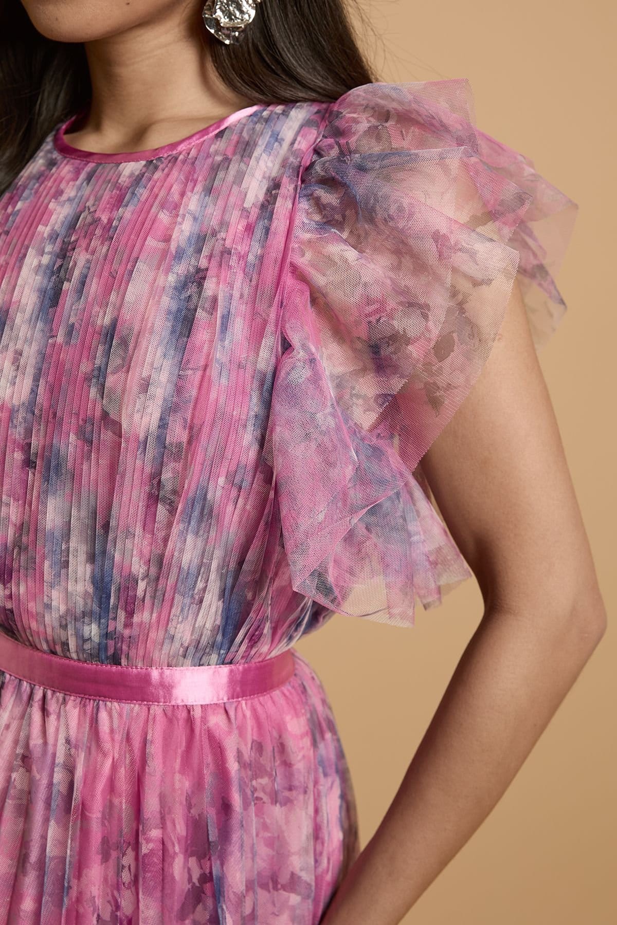 Oasis Oasis Women's Petite Printed Pleated Mesh Midi Dress With Flutter Sleeve in Pink - 4