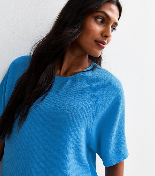 New Look Women's Bright Blue Textured Short Sleeve Slouchy T-Shirt New Look - 2