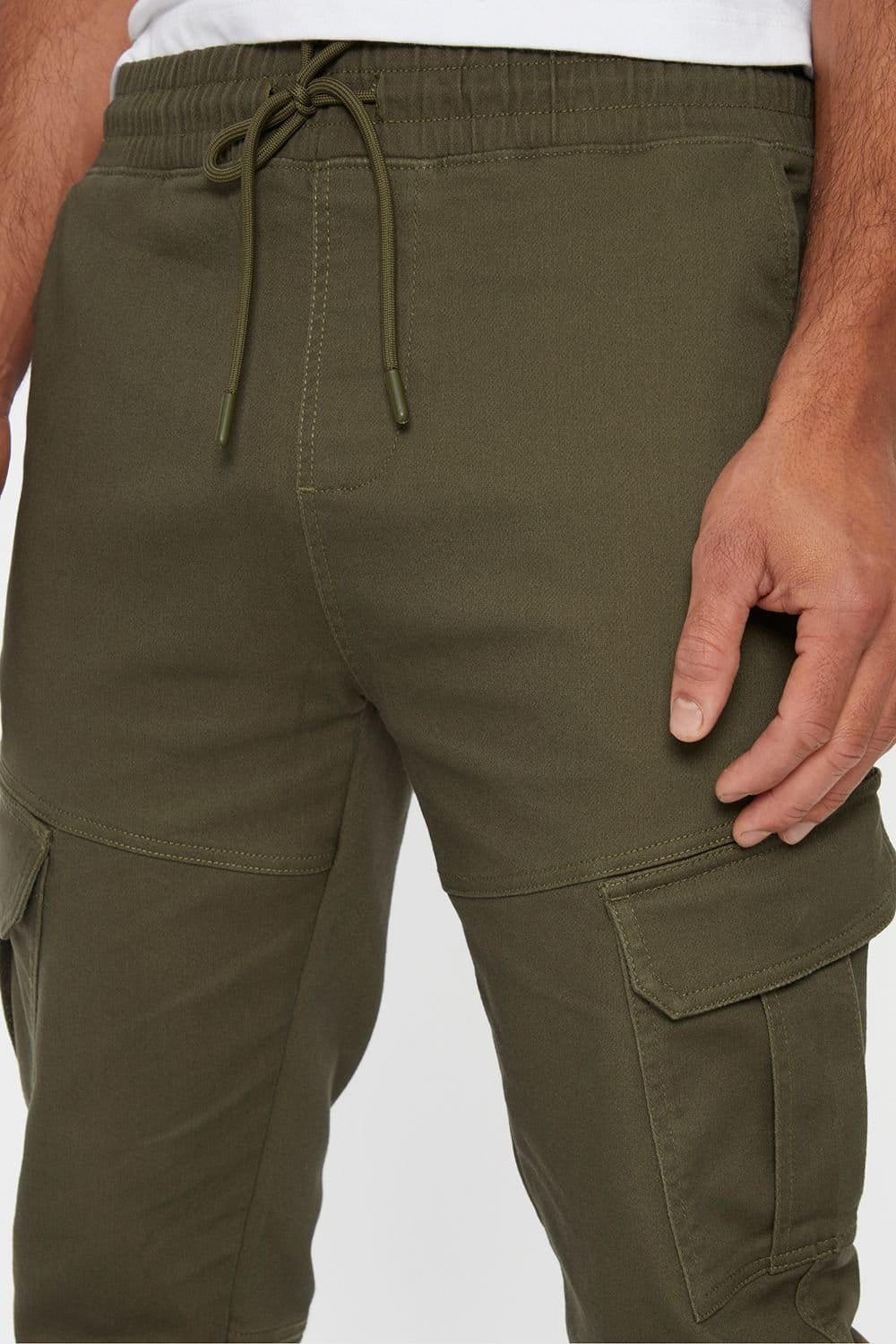Threadbare Threadbare Men's 'Garrix' Cotton Blend Cargo Pocket Jogger Style Trousers in Khaki - 4