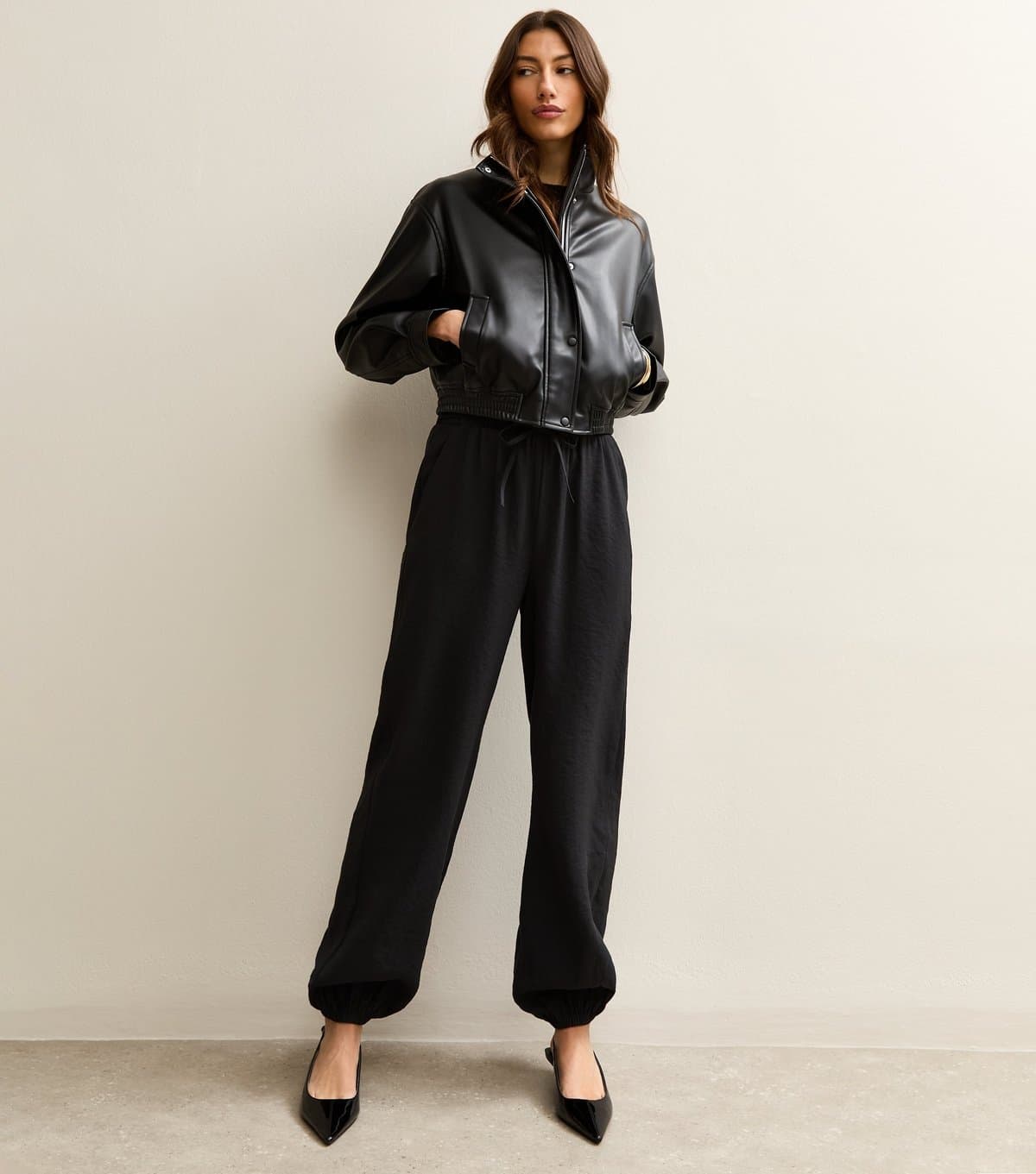 New Look Women's Tall Black Drawstring Cuffed Joggers New Look