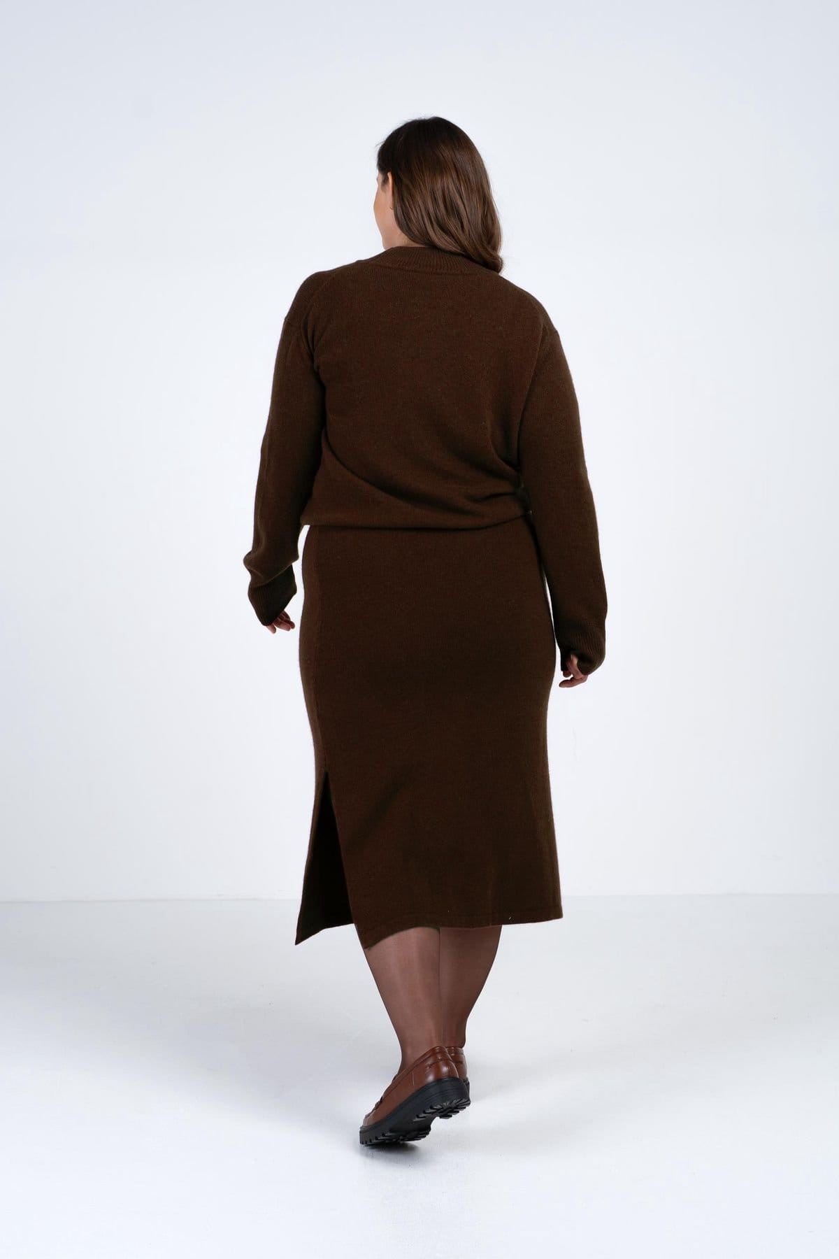 Kettlewell Kettlewell Women's Tina Merino Sweater in Dark Brown - 4