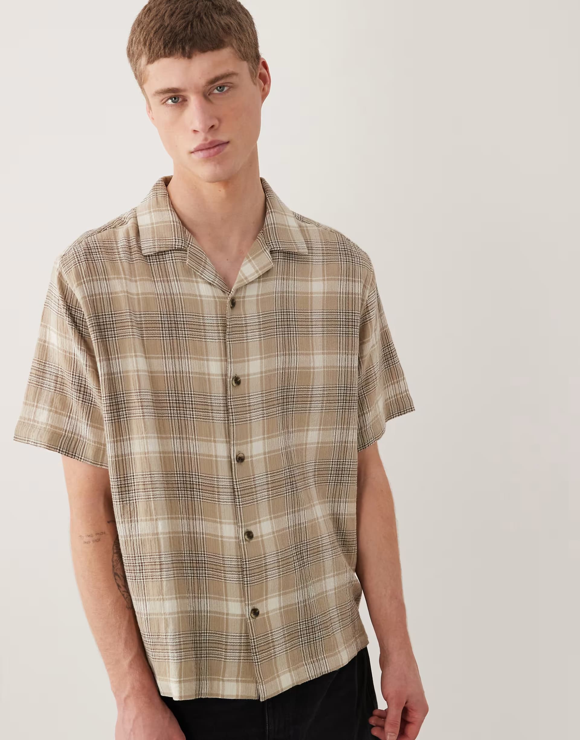 ASOS ASOS DESIGN relaxed revere textured check shirt in beige