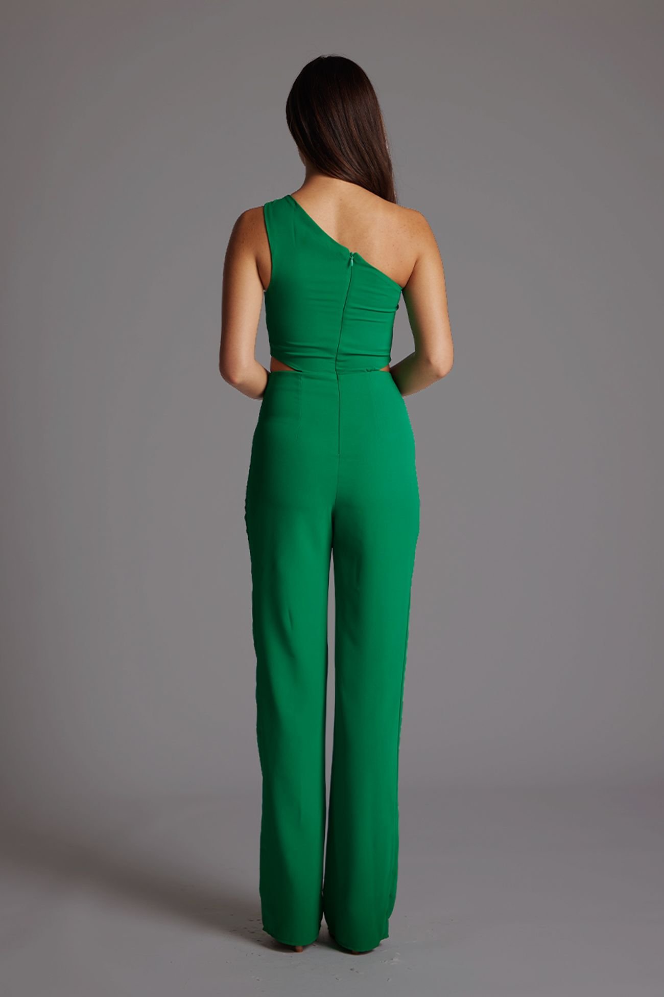 Vesper Vesper Women's One Shoulder Wide Leg Jumpsuit in Emerald Green - 4
