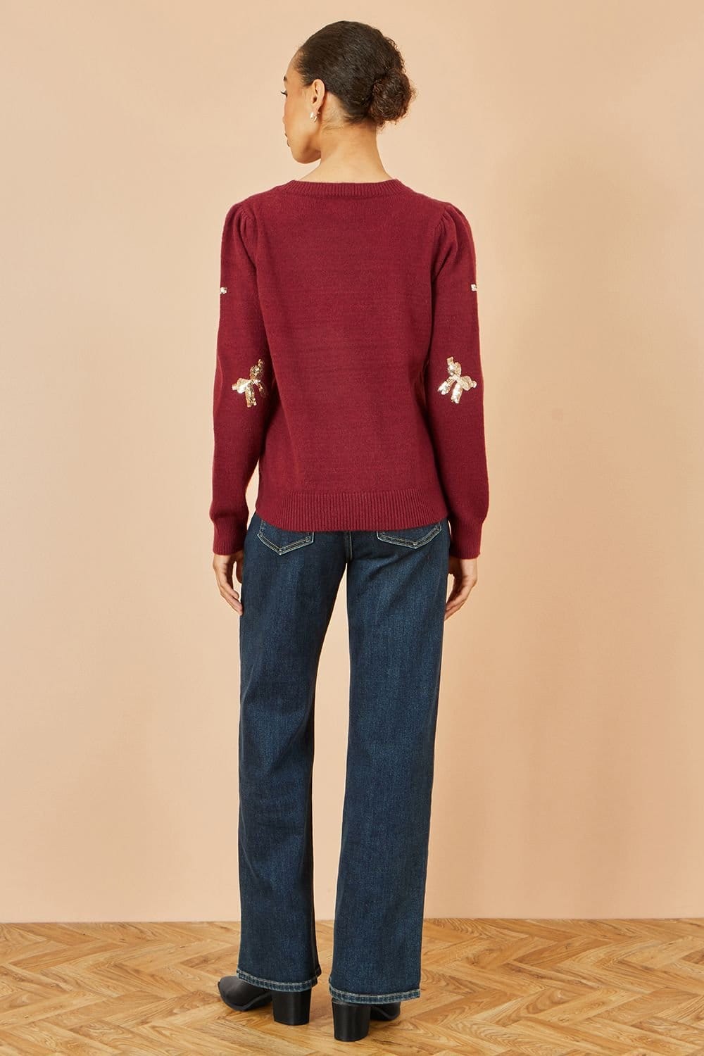 Yumi Yumi Women's Burgundy Sequin All Over Applique Bow Knitted Jumper - 4