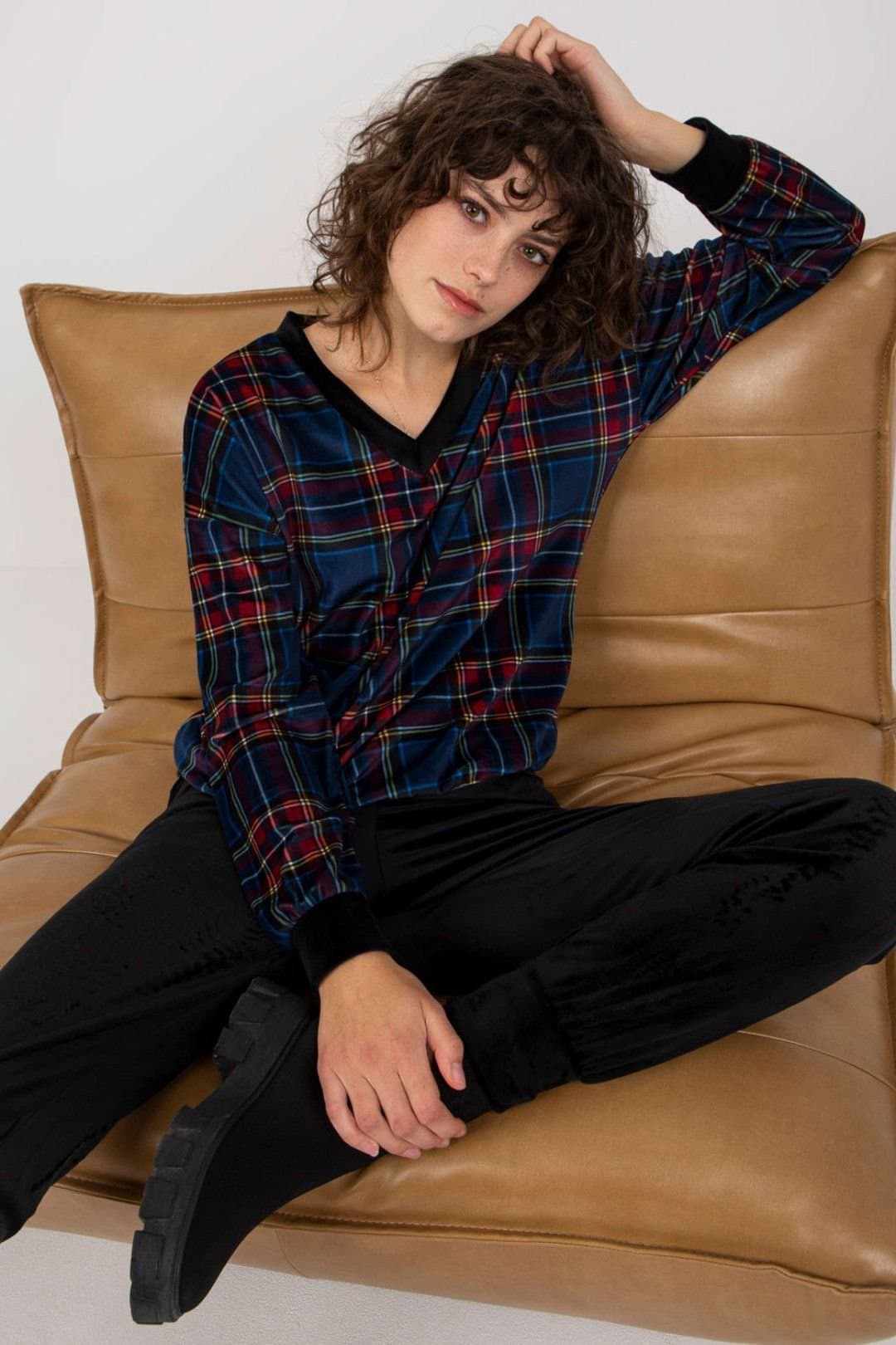 Love Lace Love Lace Women's Velour Checkered Blouse & Pants Set in Black