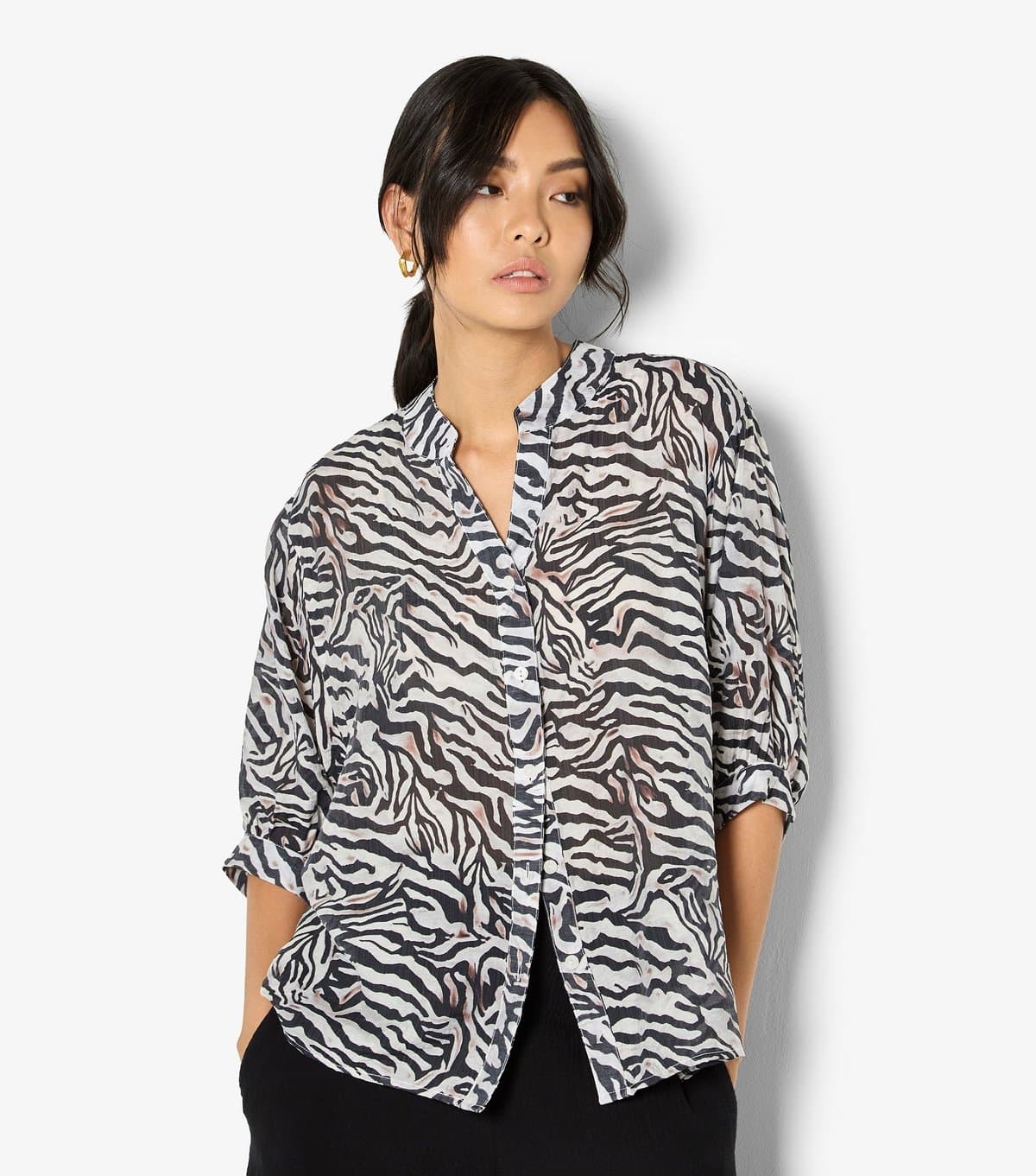 Apricot Women's Black Zebra Print Oversized Blouse Apricot New Look