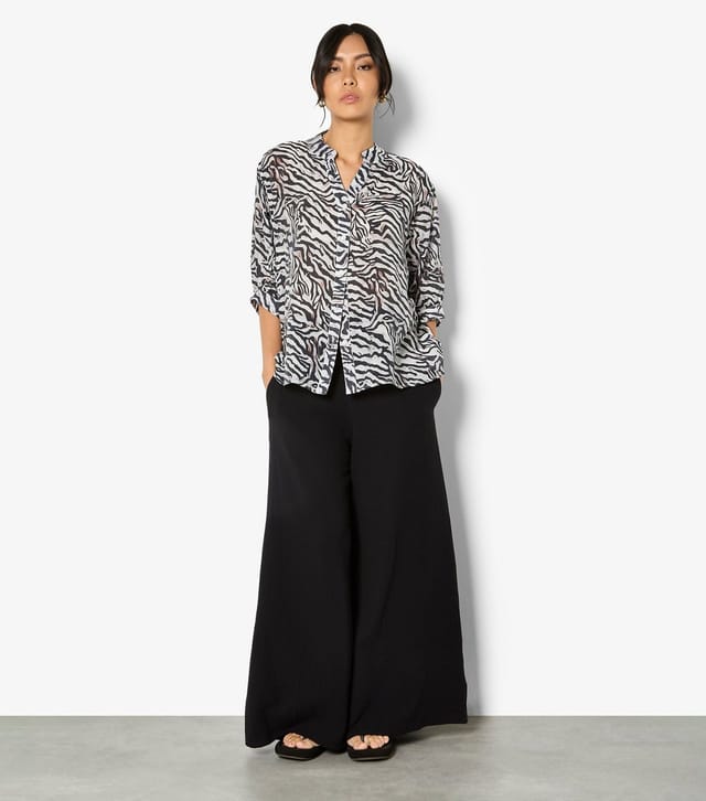 Apricot Women's Black Zebra Print Oversized Blouse Apricot New Look - 2