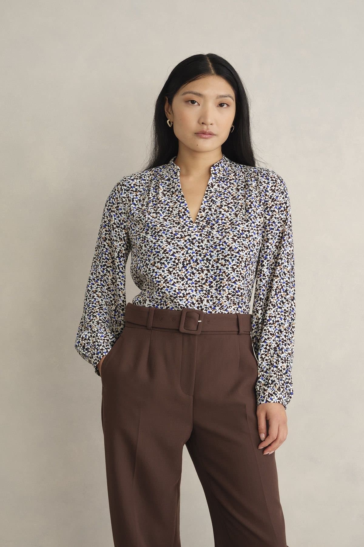 Hobbs London Hobbs London Off-White Floral Blouse in Size 14