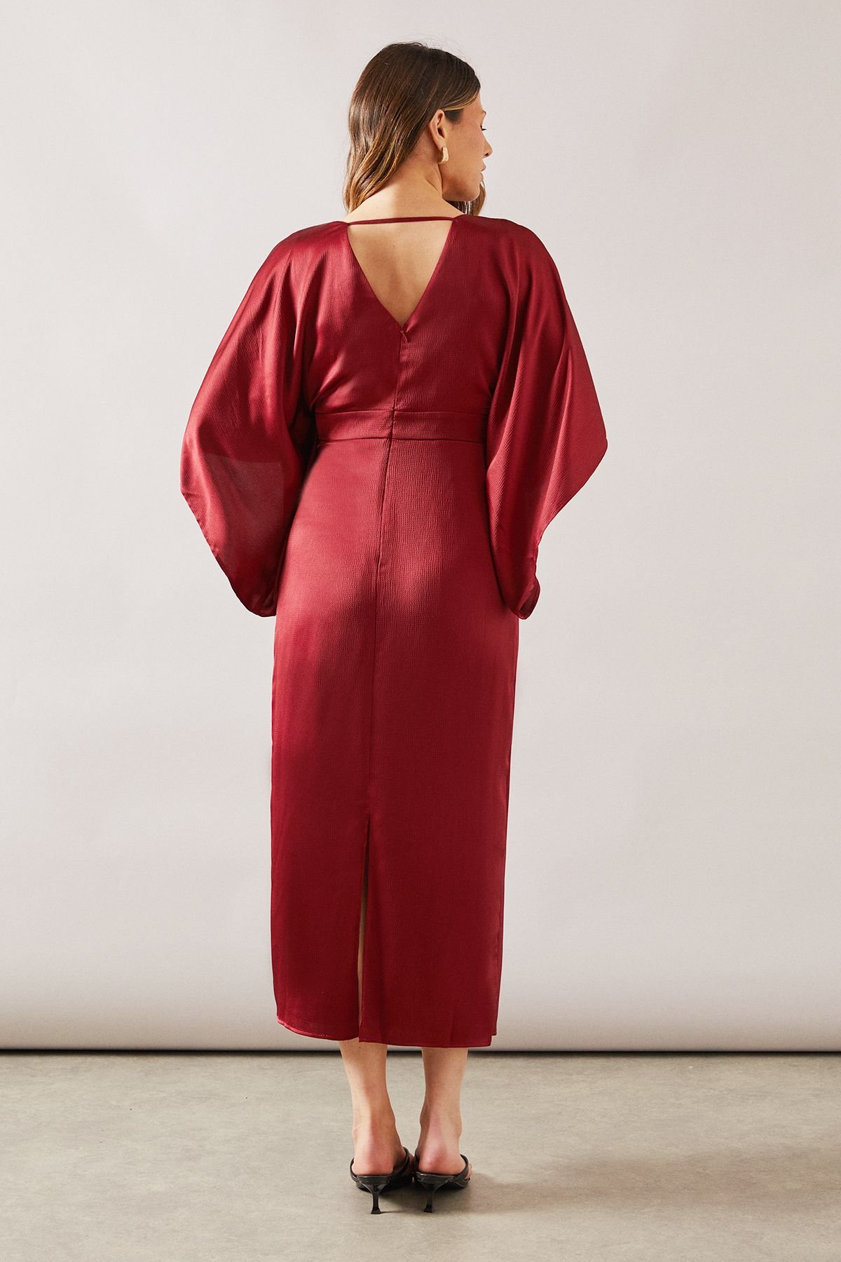 Wallis Wallis Women's Satin Cape Sleeve Midi Dress in Burgundy - 4