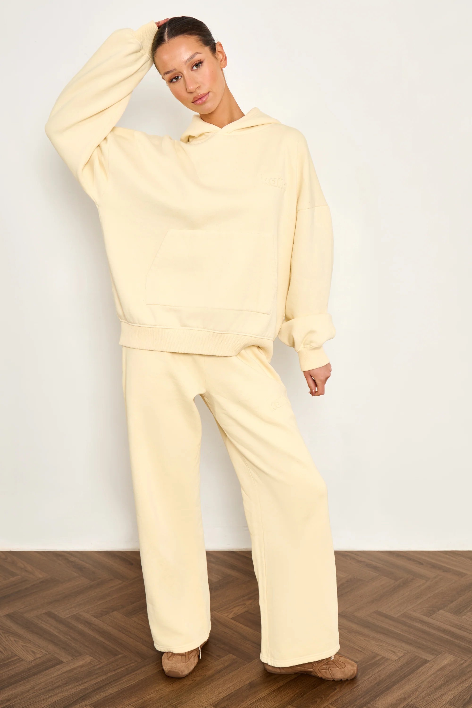 Kaiia Kaiia Embossed Oversized Hoodie Washed Butter Yellow - 4