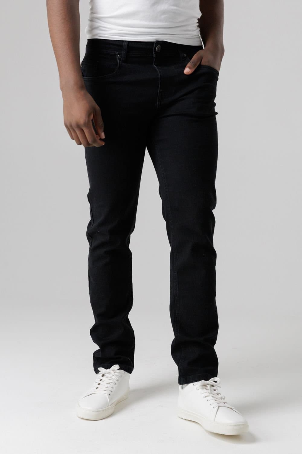 Tokyo Laundry Tokyo Laundry Men's Straight Fit Cotton Blend Jeans in Black