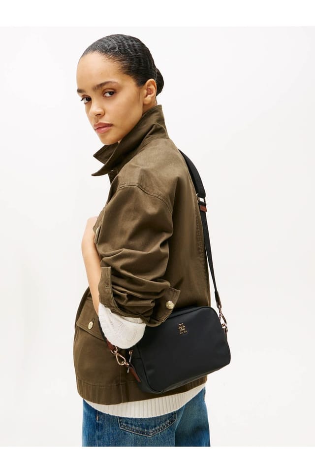 Tommy Hilfiger Tommy Hilfiger Women's Popette Nylon Camera Bag Black - 2