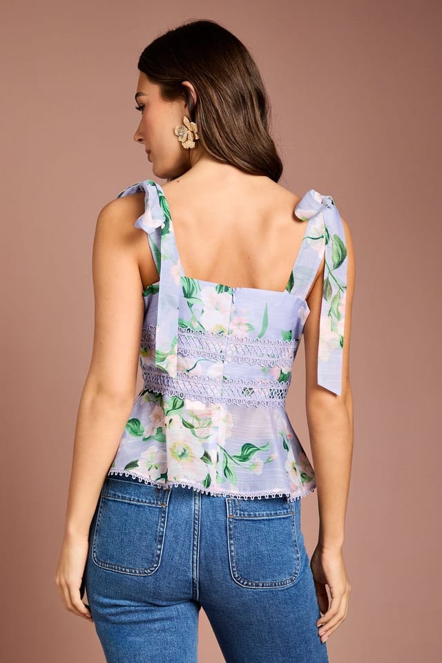 Coast Coast Women's Printed Bow Shoulder Top in Lilac - 3