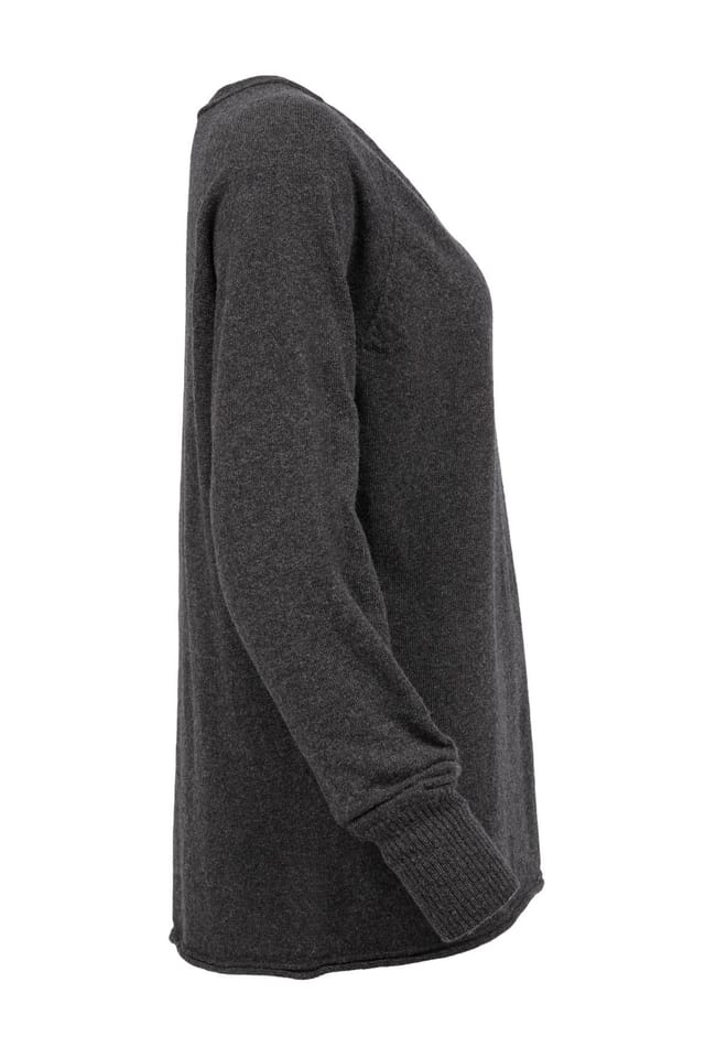 Celtic & Co Celtic & Co Women's Geelong Wool Slouch V-Neck Sweater in Dark Grey - 3
