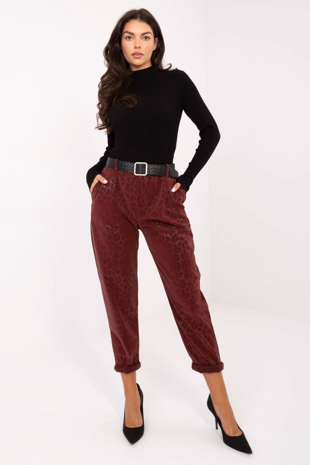 Love Lace Love Lace Women's Leopard Print Faux Leather Taper Pants in Burgundy