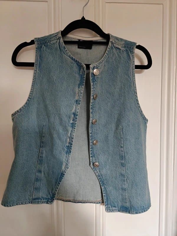 ASOS Design Denim waistcoat