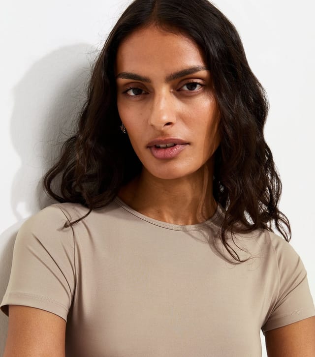 New Look Women's Mink Jersey Longline Crew Neck T-Shirt New Look - 3