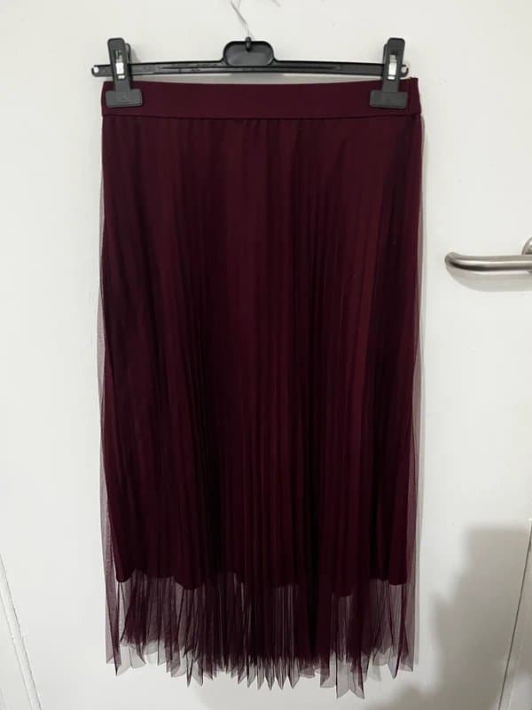 New Look Burgundy Tulle skirt new look size 12 UK