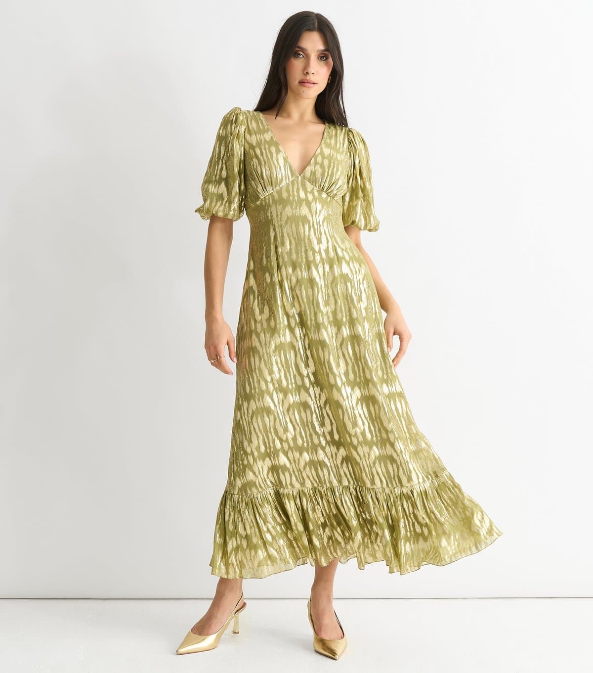 Gini London Women's Green Foiled Animal Print Midi Dress Gini London New Look