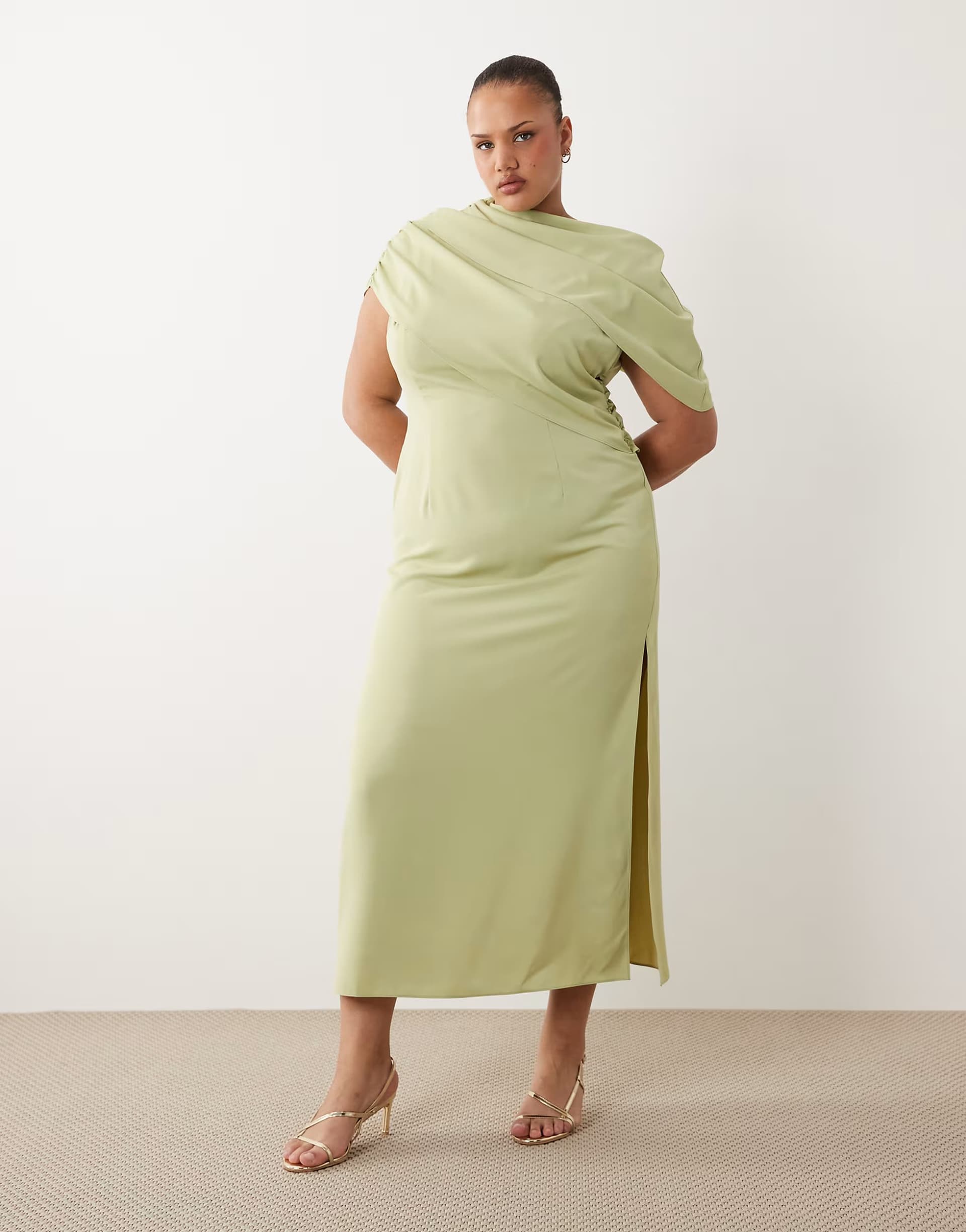 ASOS ASOS DESIGN Curve fallen shoulder slinky midi dress in sage