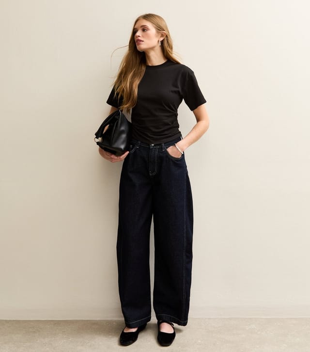 New Look Women's Black Ruched Waist Crew Neck T-Shirt New Look - 3