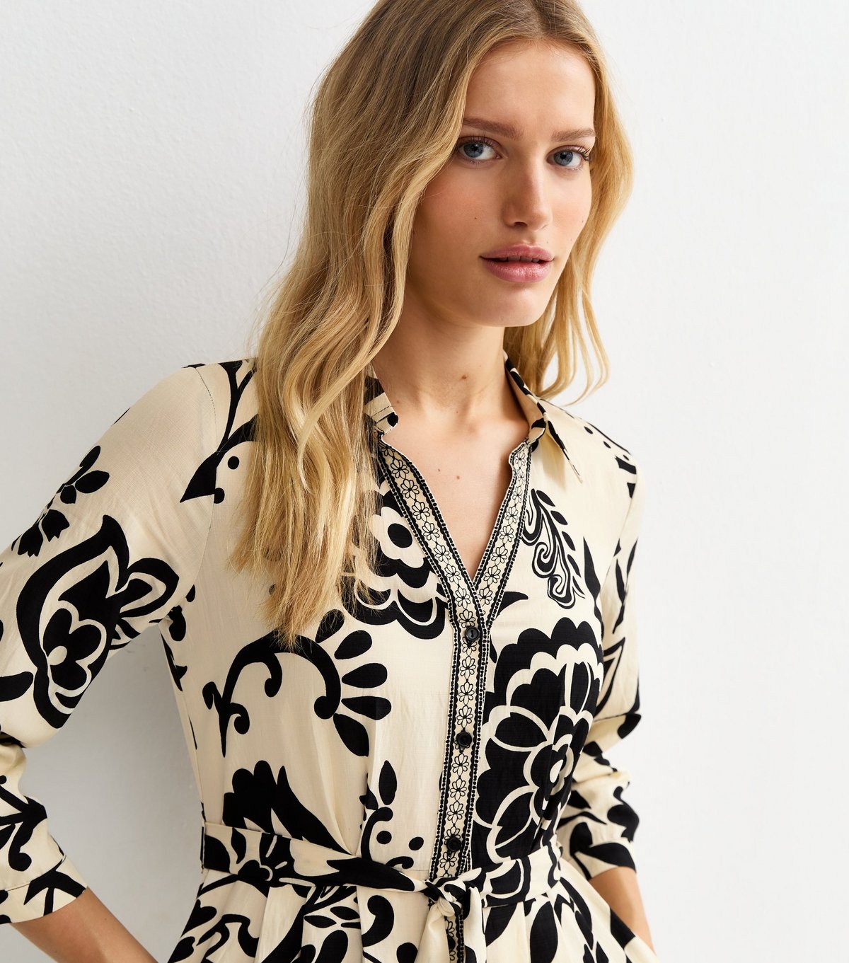 New Look Women's Cream Floral Border Tile Print Midi Shirt Dress New Look - 2
